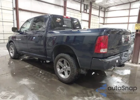 2012 Ram 1500 Sport из США, поврежденный, VIN 1C6RD7MT8CS308963